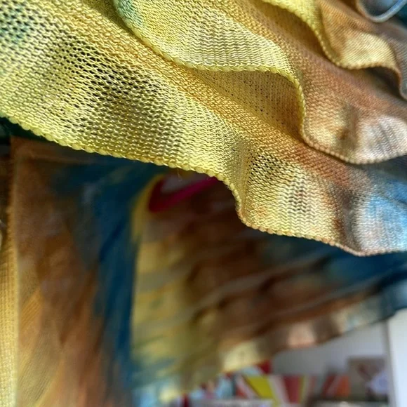 Delicate Shall - Picture 2 of 3